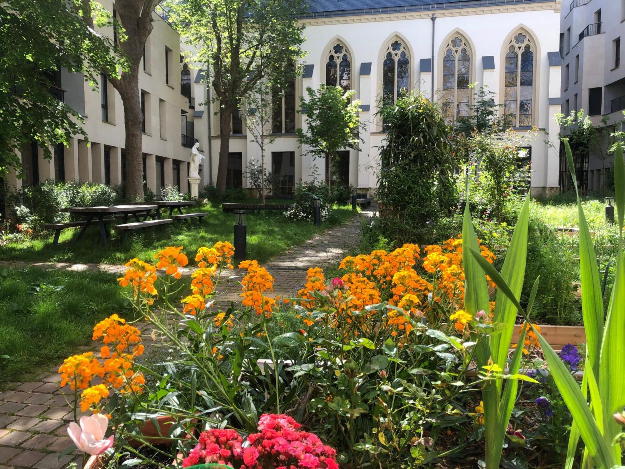 Maison Saint Charles - Association Habitat Et Humanisme Ile De France Hotel Paris