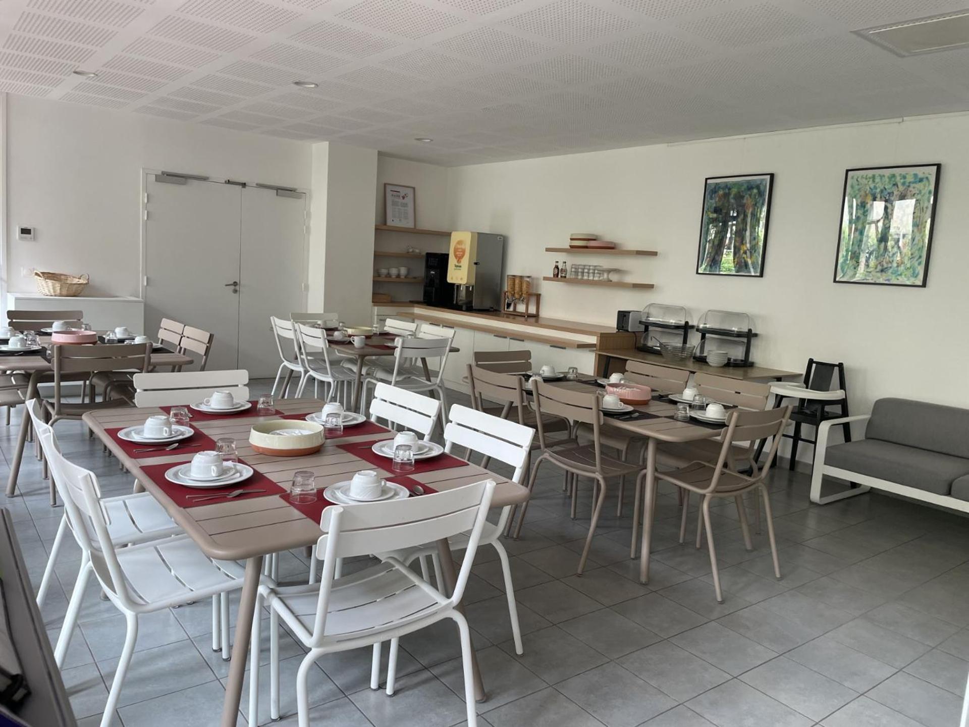 Maison Saint Charles - Association Habitat Et Humanisme Ile De France * Paris