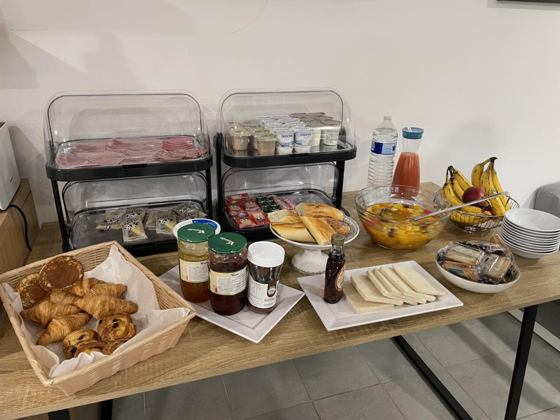 Maison Saint Charles - Association Habitat Et Humanisme Ile De France Hotel *