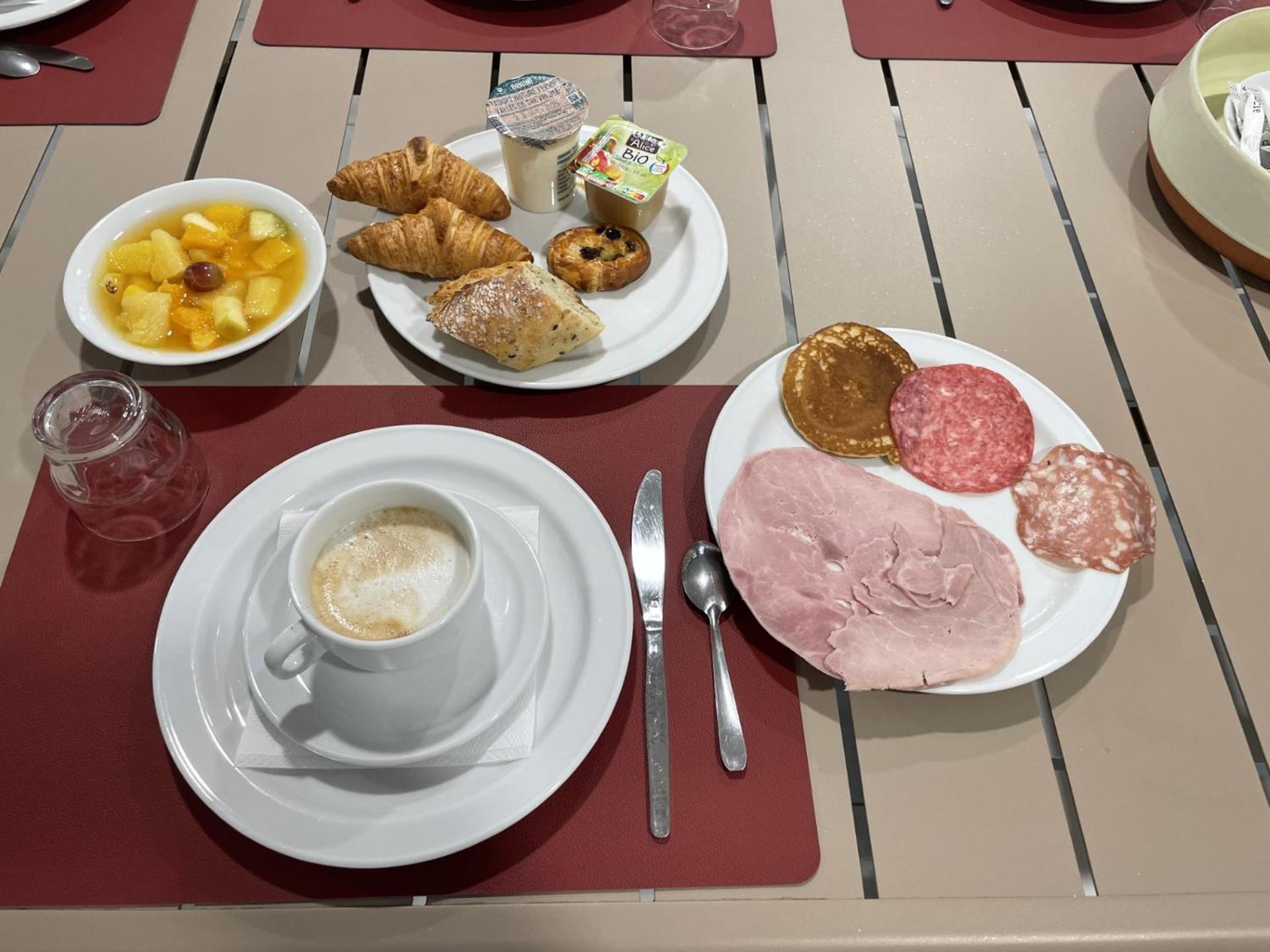 Maison Saint Charles - Association Habitat Et Humanisme Ile De France Hotel